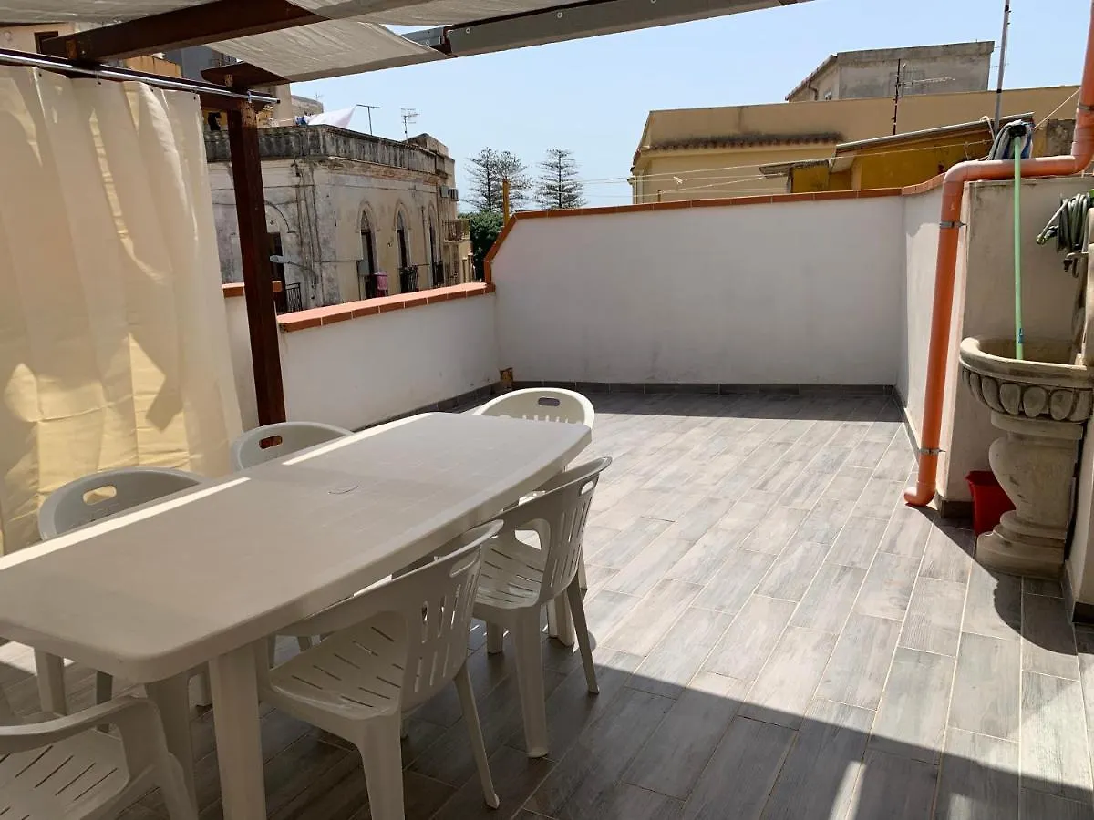 Le Casette Nel Cortile Sciacca